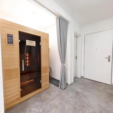 1 Sonja זנקט אנדריאסברג