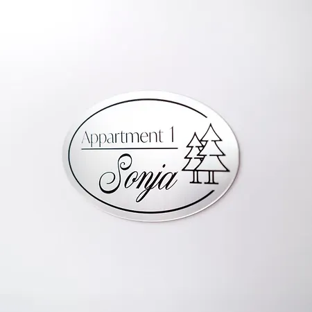 1 Sonja شقة